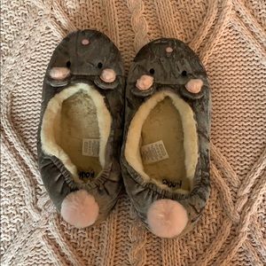 Mini Boden gray bunny slippers -size 38🔴